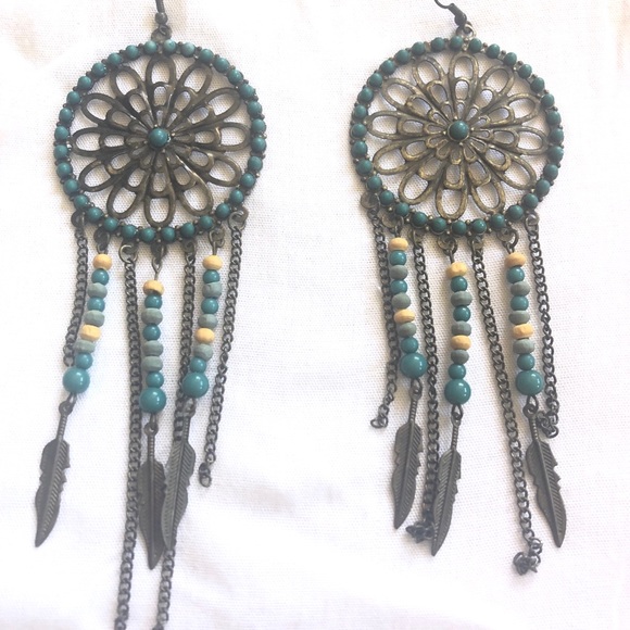 FUN -n- BUNDLE ✨7 items - Picture 5 of 7